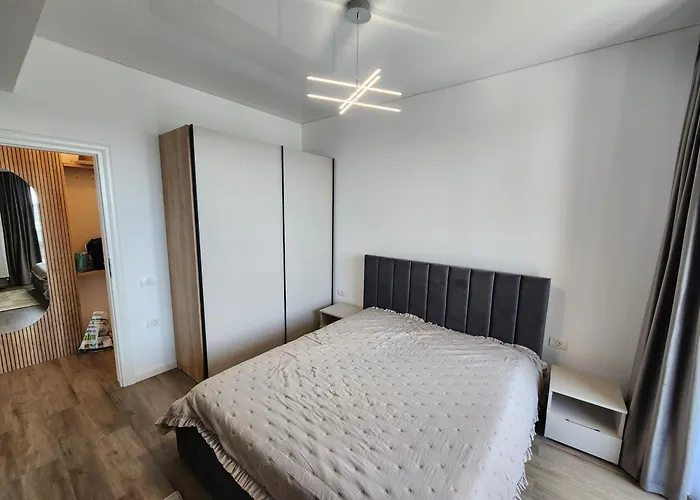 Panoramic Apartment *